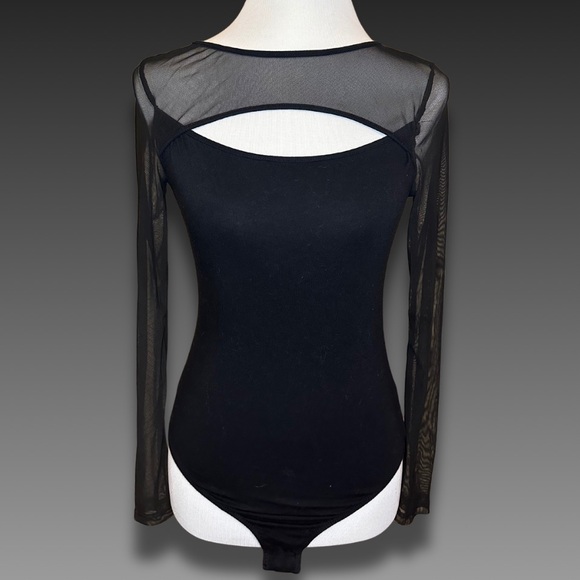 Ambiance Black Contrasting Sheer/Mesh Sleeve Bodysuit (size S) - Picture 1 of 3